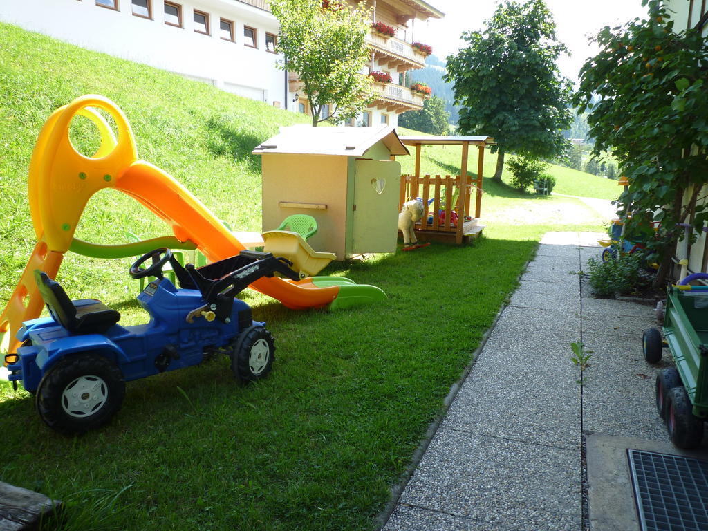 Haus Glanzern Apartment เวสเทนดอร์ฟ ภายนอก รูปภาพ